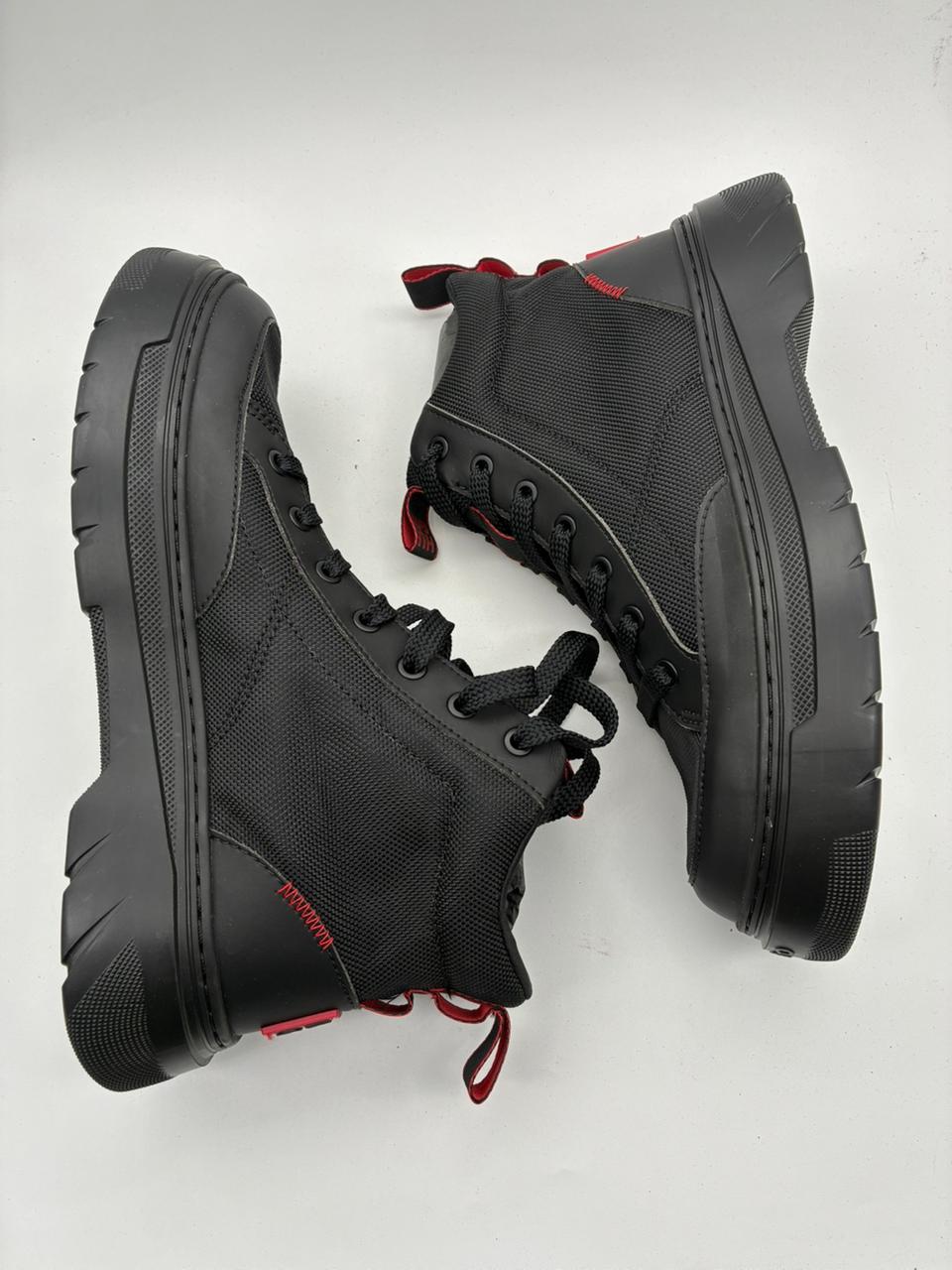 HUGO BOSS URIAN HITO NEGRO