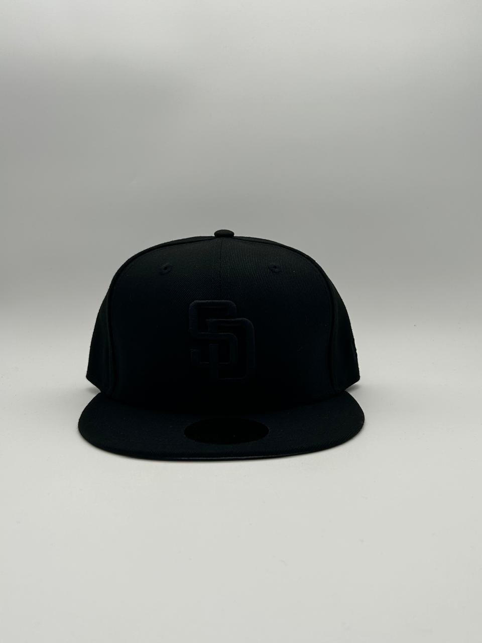 New Era San Diego Negra