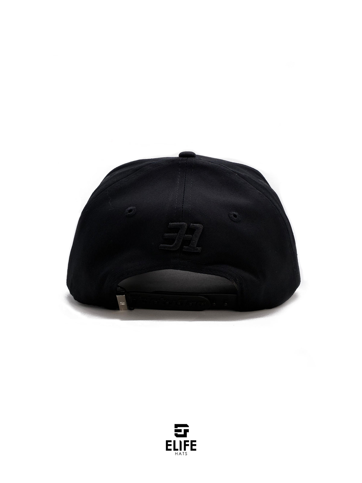 31 Gorras Cristal Negra – Gorra con Bordado y Pedrería