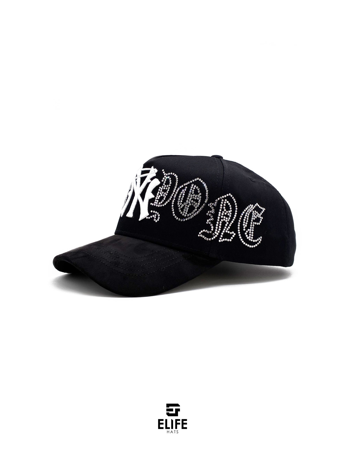 31 Gorras Cristal Blanca – Gorra con Bordado y Pedrería