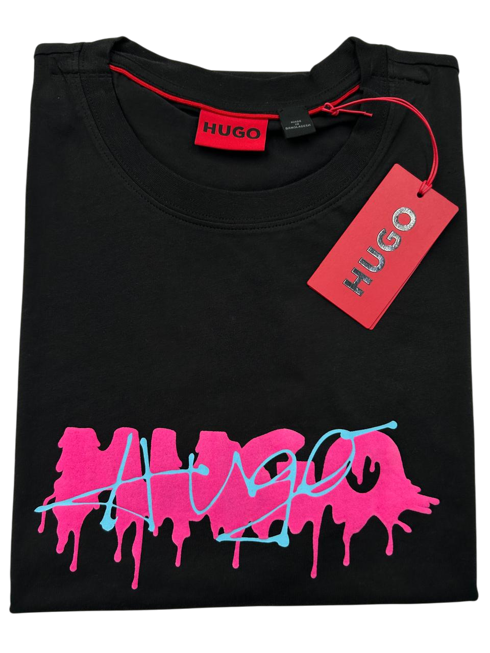 PLAYERA HUGO DACATION NEGRO