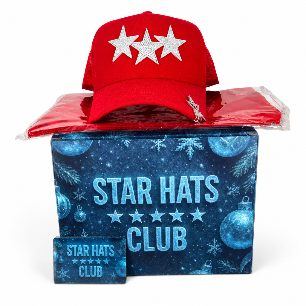 Club de Gorras Estrella – Triple Estrella Roja – Gorra con Pedrería y Acabado de Gamuza + Set Completo