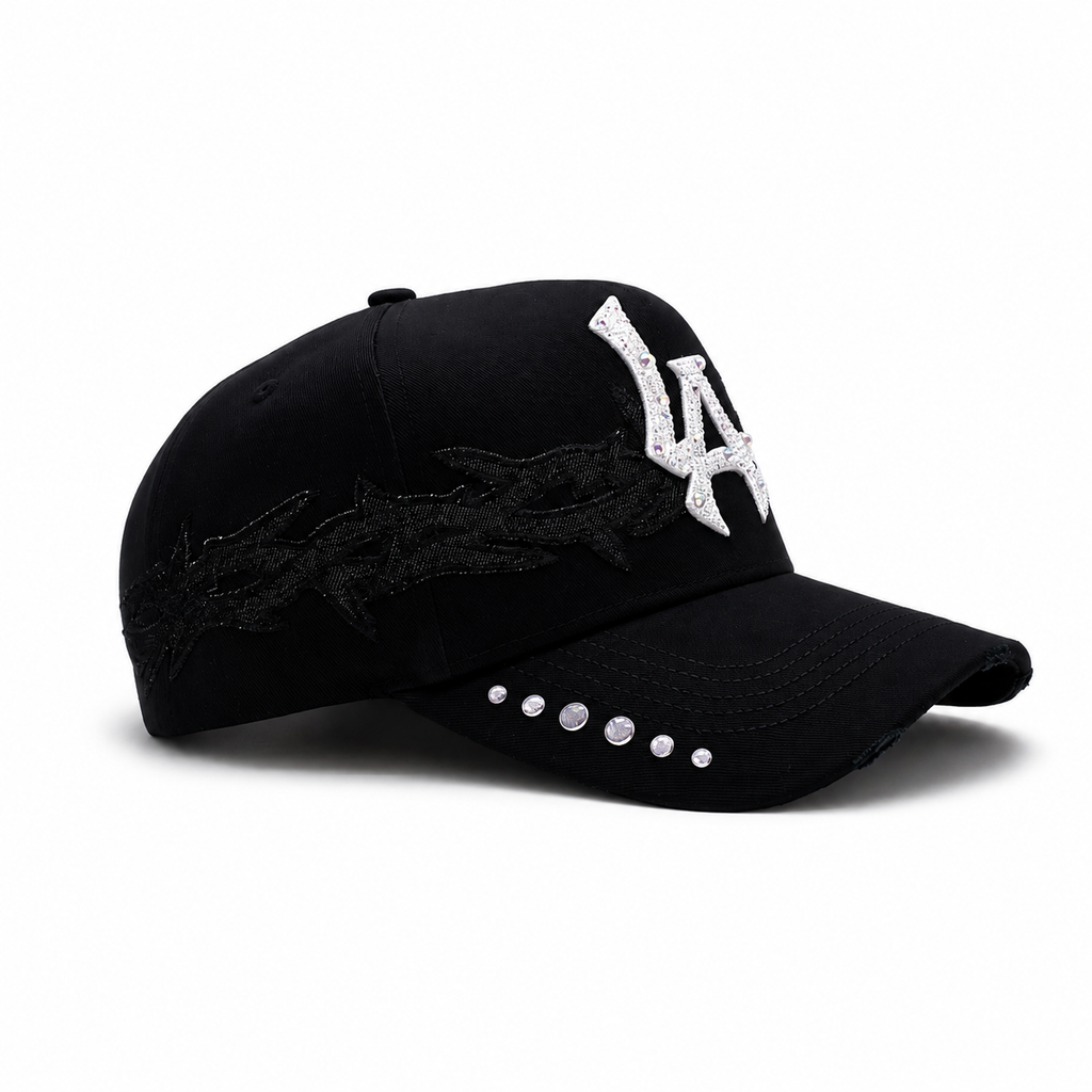 31 Gorras LA Espinas – Gorra con Bordado y Pedrería + Set Completo