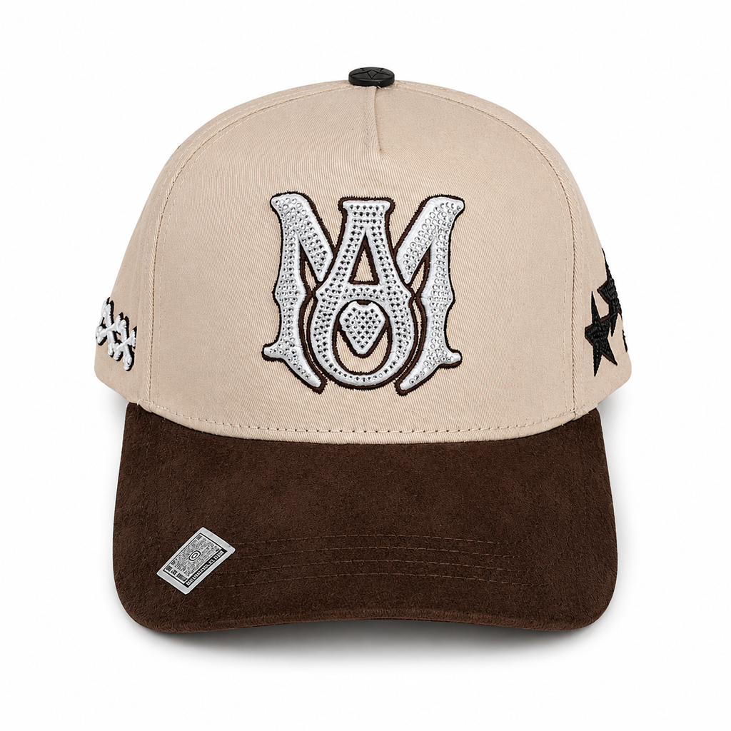 Gran Jefe Amiri Beige – Gorra con Bordado