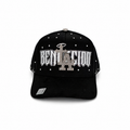 Gran Jefe Bendecido Negro/Blanco – Gorra con Bordado