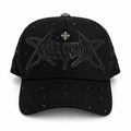 31 Gorras x Báez Uno Ocupado Negro Total – Gorra con Bordado + Set Completo