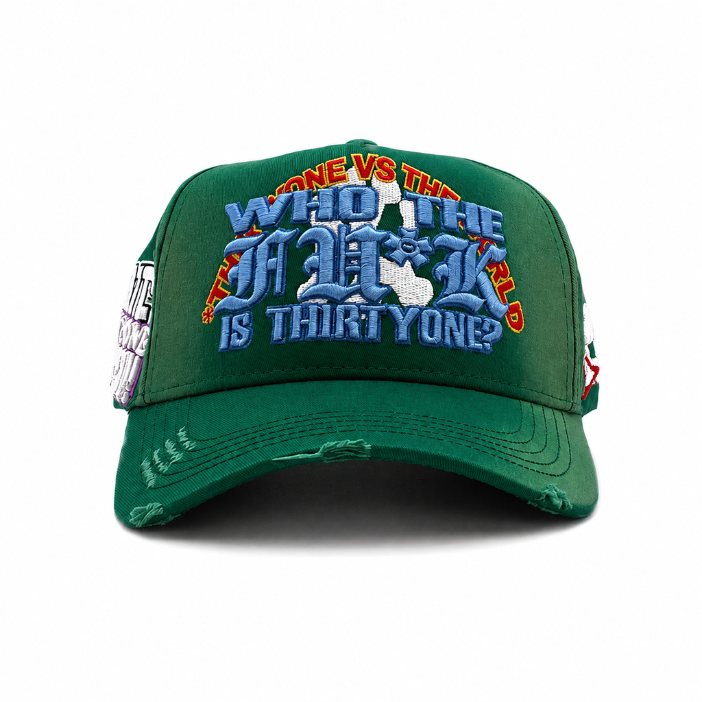 31 Gorras ¿Quién Diablos es Treinta y Uno? – Gorra con Bordado + Set Completo