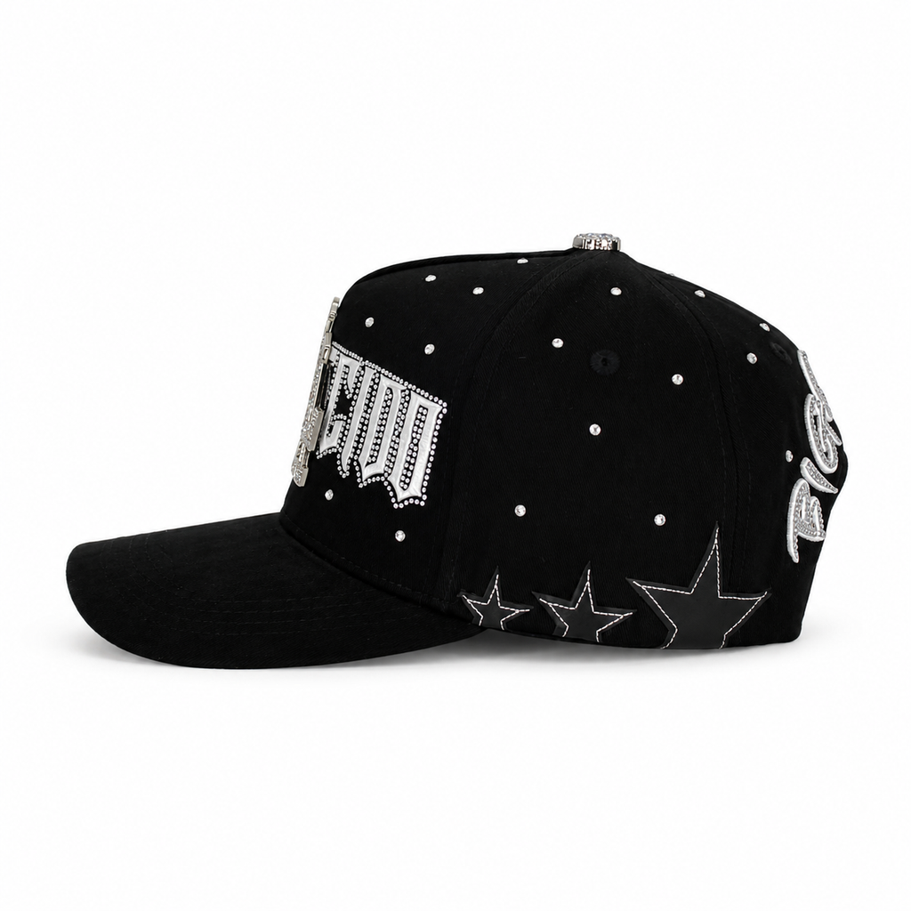 Gran Jefe Bendecido Negro/Blanco – Gorra con Bordado