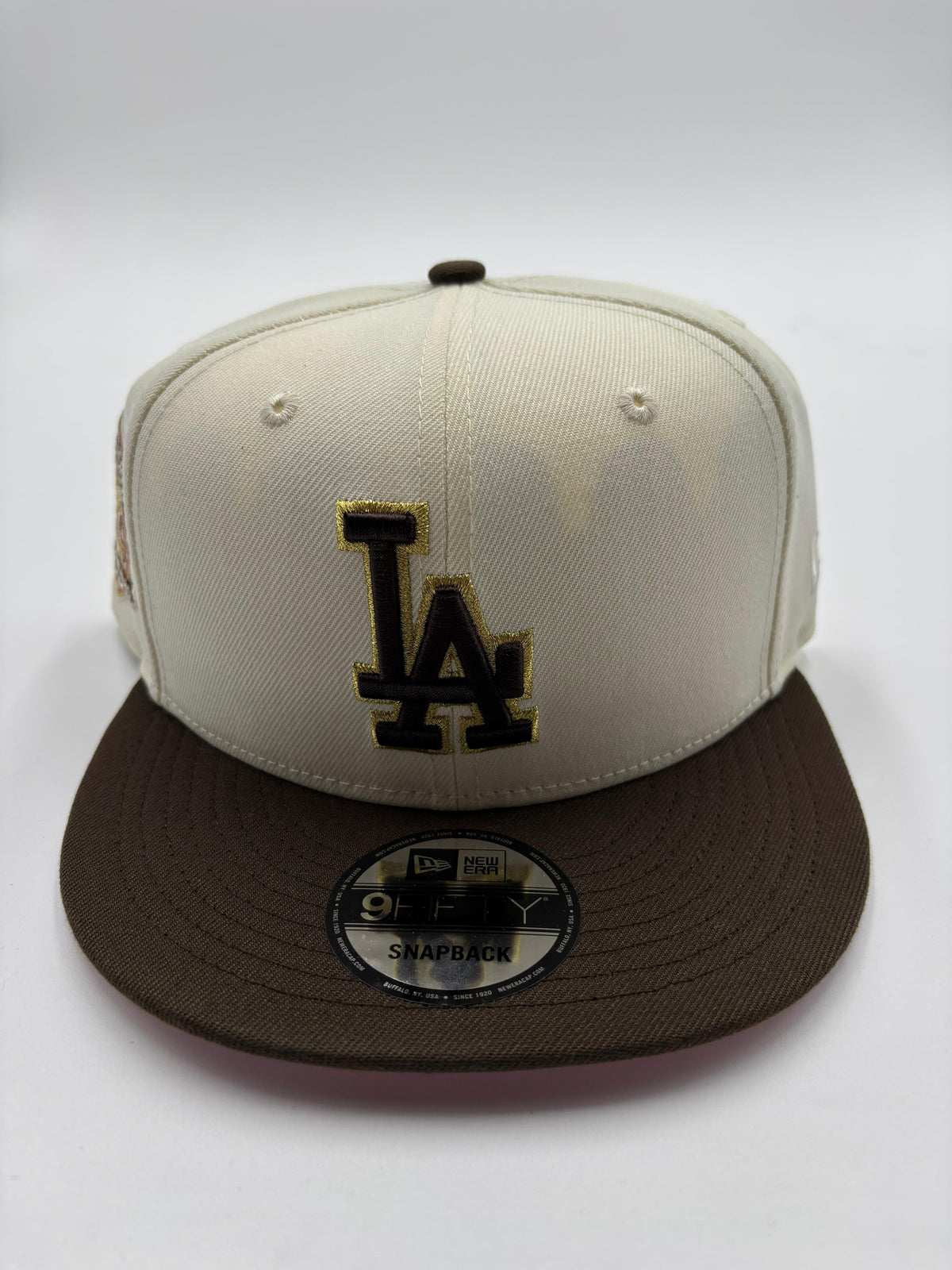 New Era Edicion Broche LA Beige Cafe