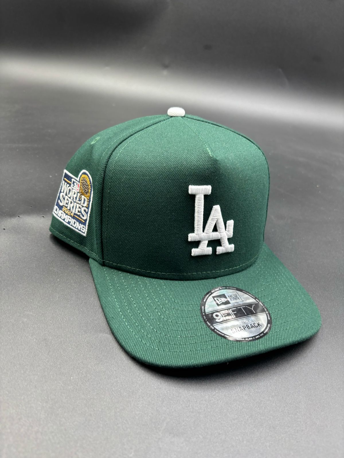 New Era A-FRAME LA Verde World Series 2024
