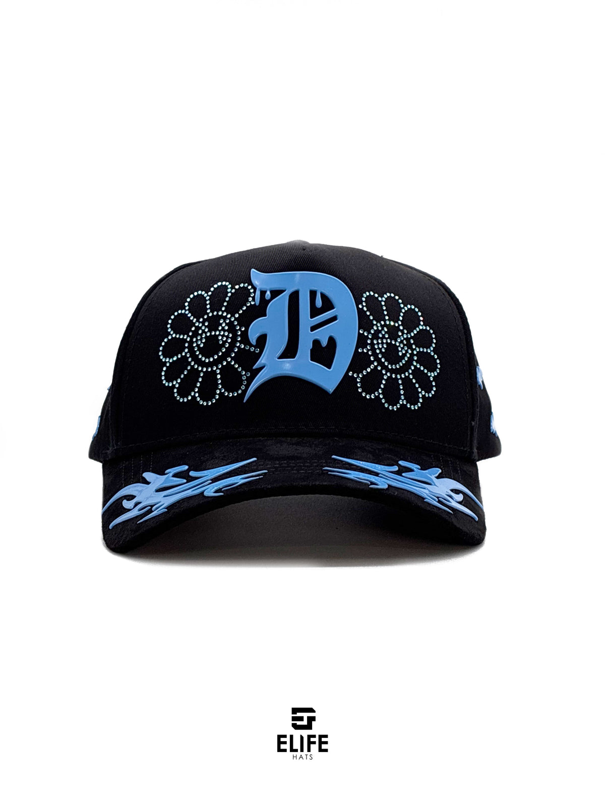Innedit x Soñador x Ya No x Club de la Fama Génesis Azul – Gorra con Pedrería y Acabado de Gamuza