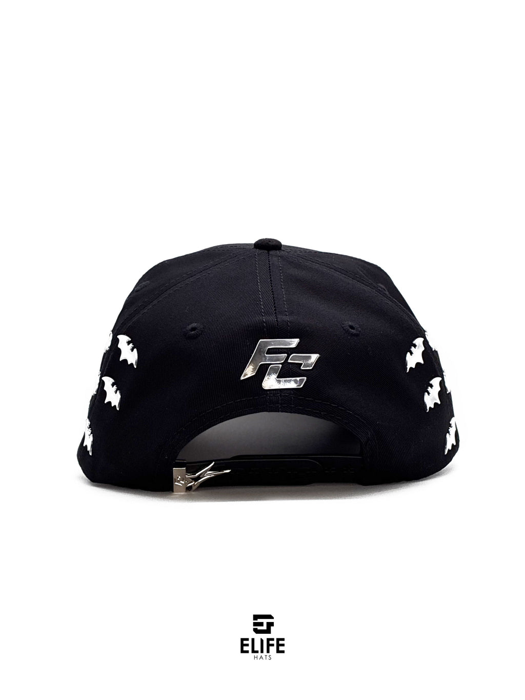 Innedit Génesis Plata – Gorra con Detalles Cromados y Pedrería