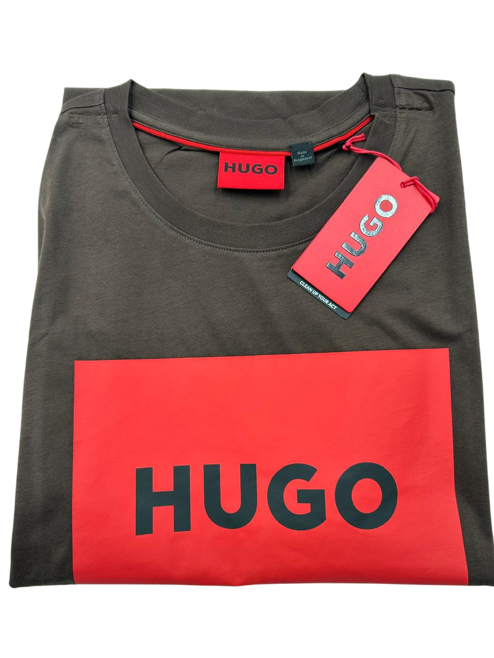 PLAYERA HUGO DULIVE222 CAFE