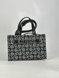 CROSSBODY GUESS NEGRA CUADRADA