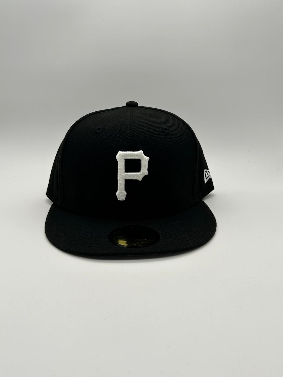 New Era Pirates Negra