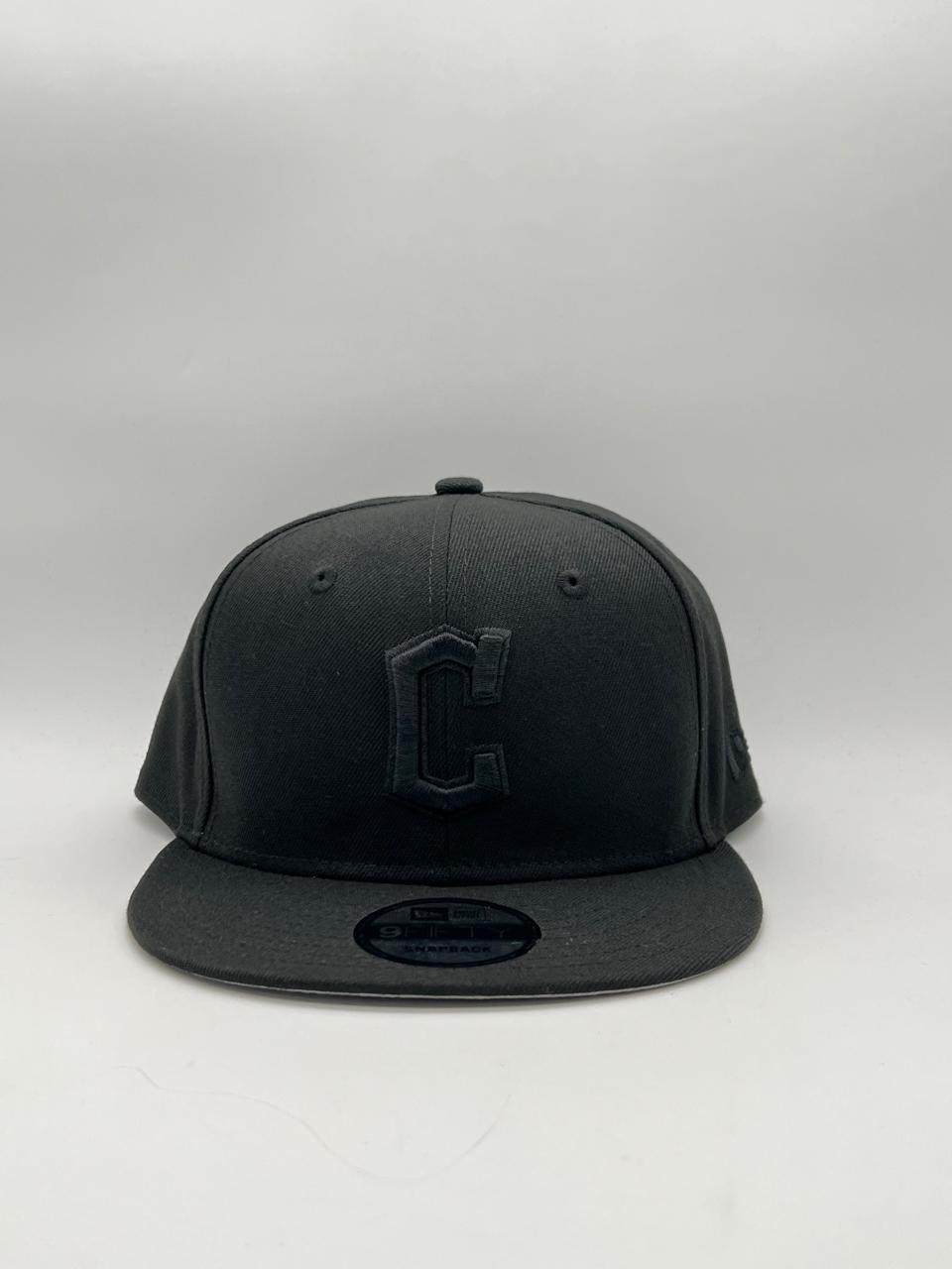 New era broche Chicago Negra Gris