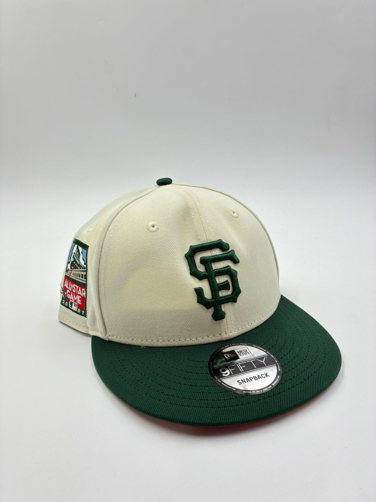 NEW ERA EDICION BROCHE SAN FRANCISCO BEIGE VERDE