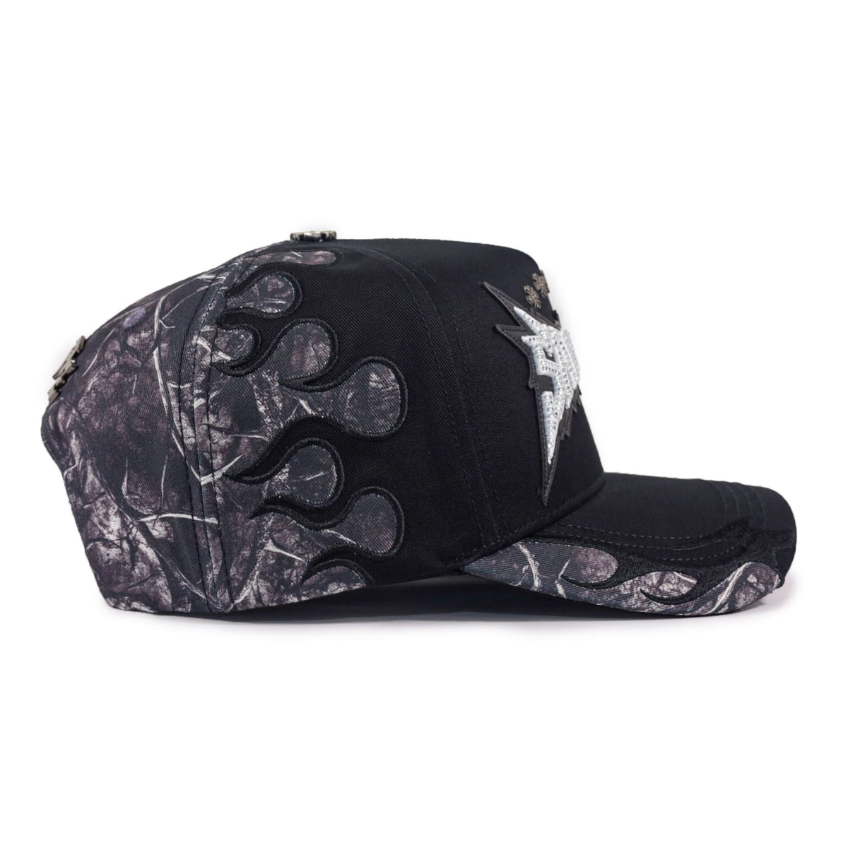 Báez x Shifu Sayonara – Gorra con Bordado