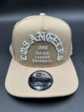 NEW ERA A-FRAME LA beige branco
