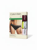 Pack de 3 braguitas bikini Calvin Klein para mujer en negro, lima y rosa con cinturilla elástica y logo.