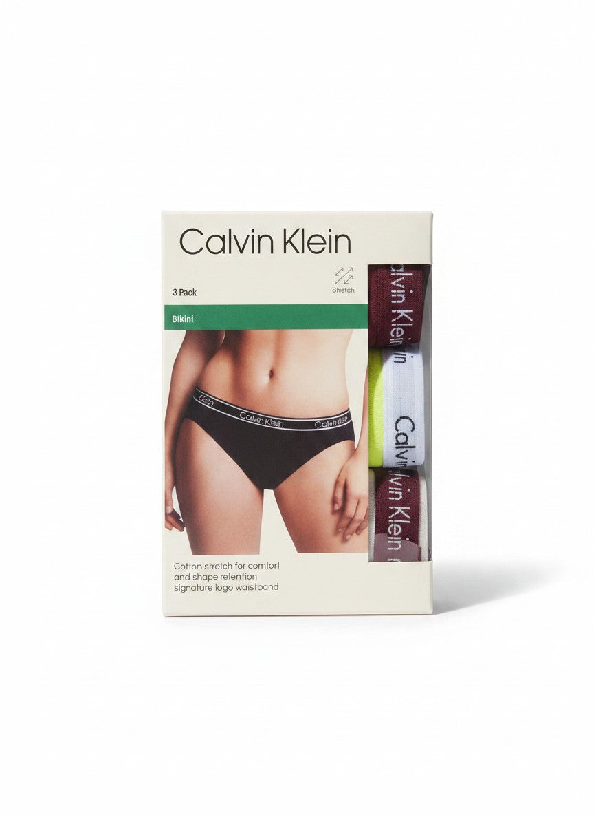 Pack de 3 braguitas bikini Calvin Klein de algodón elástico con cintura con logo. Colores: negro, blanco y burdeos.