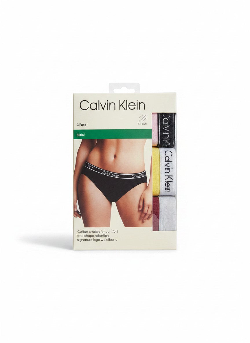 Pack de 3 braguitas bikini Calvin Klein de algodón elástico para mujer, con cintura con logo. Colores: negro, rosa, amarillo y burdeos.