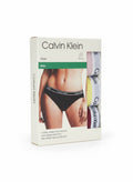 Pack de 3 braguitas bikini Calvin Klein de algodón elástico en negro, rosa pálido, amarillo y burdeos con cinturilla con logo.