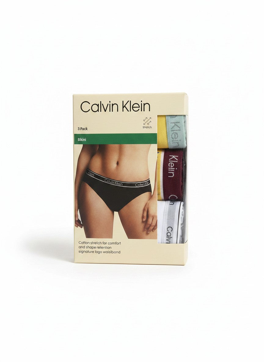 ELIFE BOUTIQUE pack de 3 bragas bikini Calvin Klein para mujer, negras, con cintura elástica y logo.