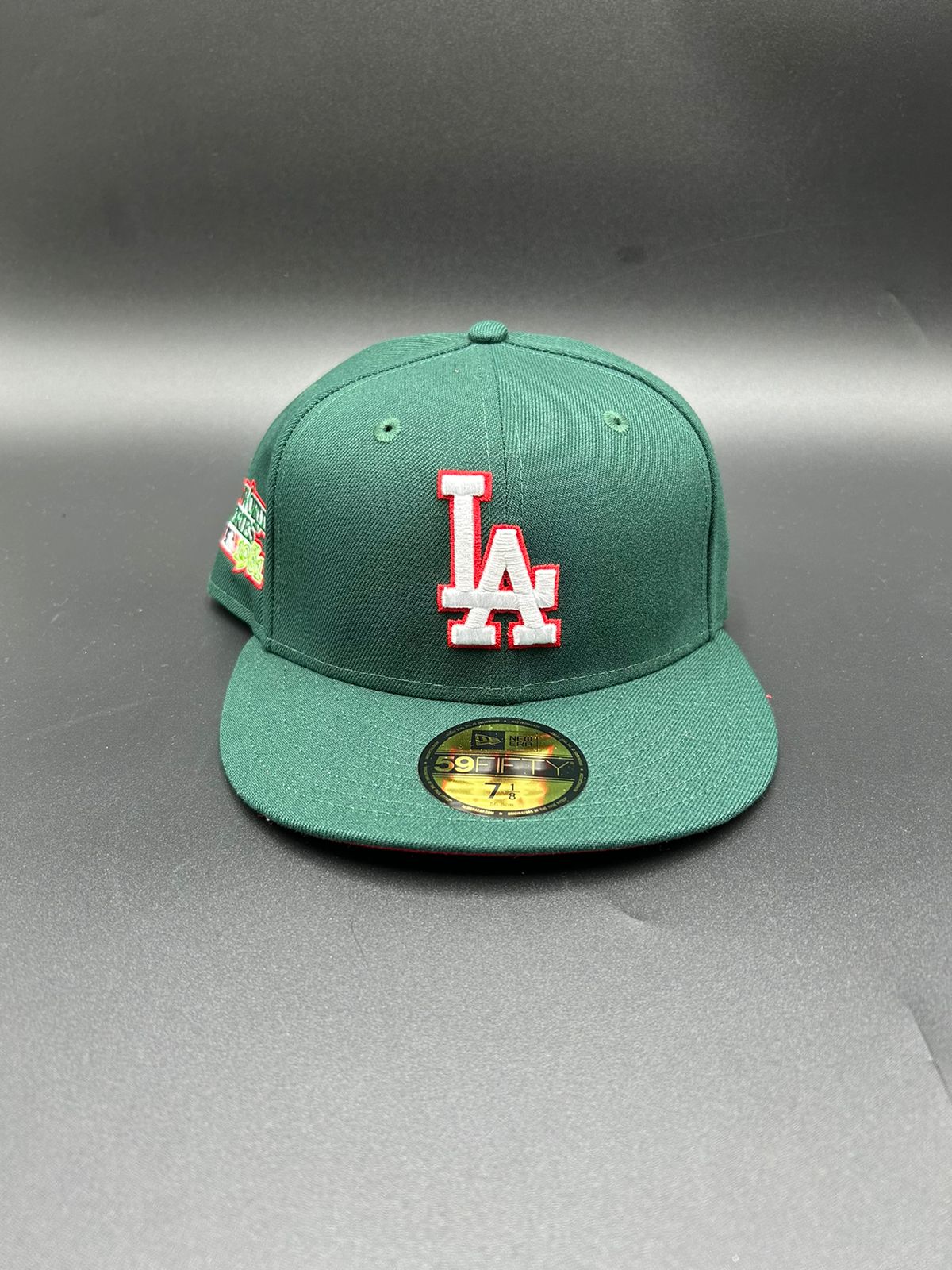 New Era Edicion LA Verde Rojo