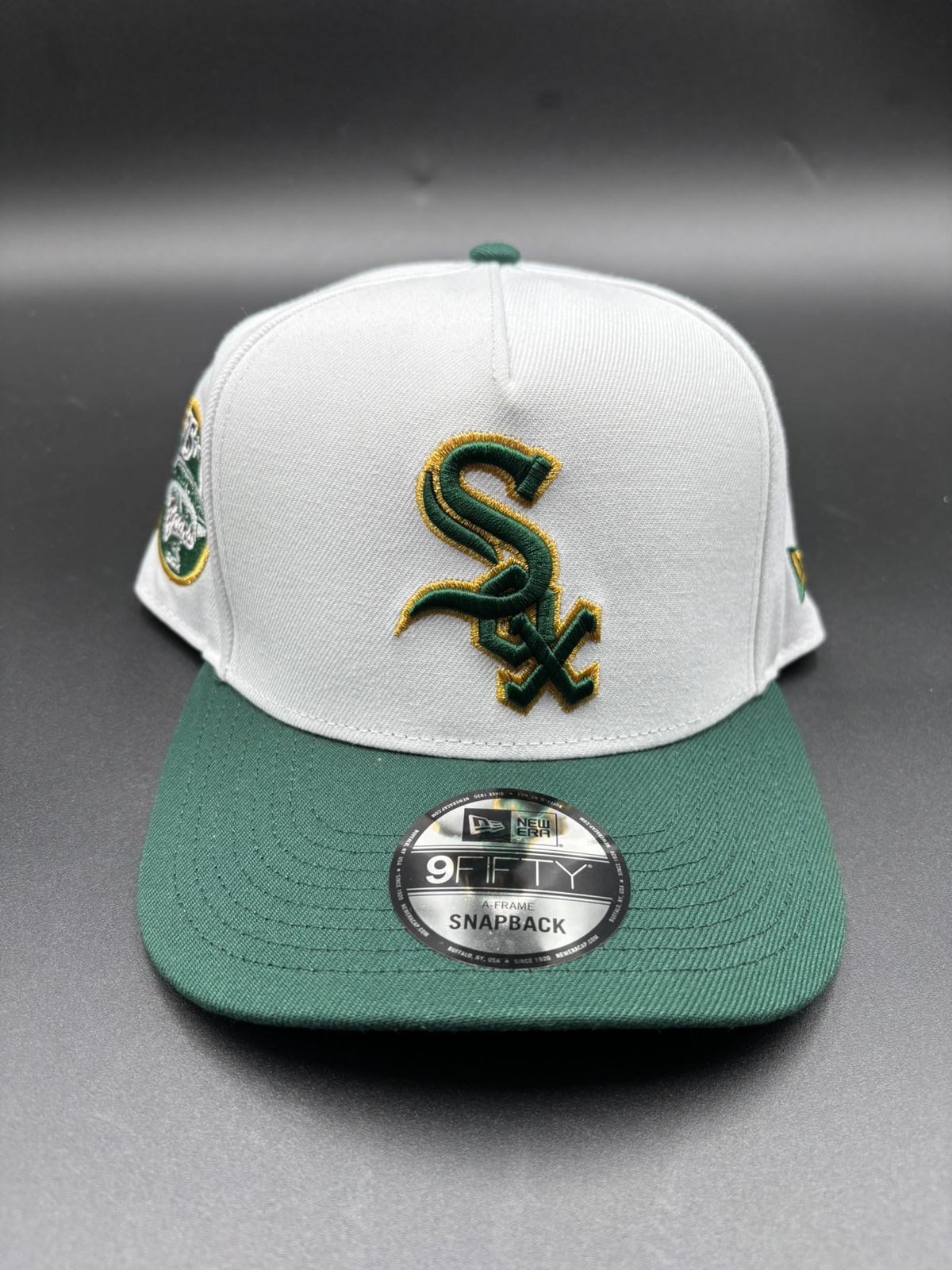 NEW ERA A-FRAME SOX BEIGE VERDE