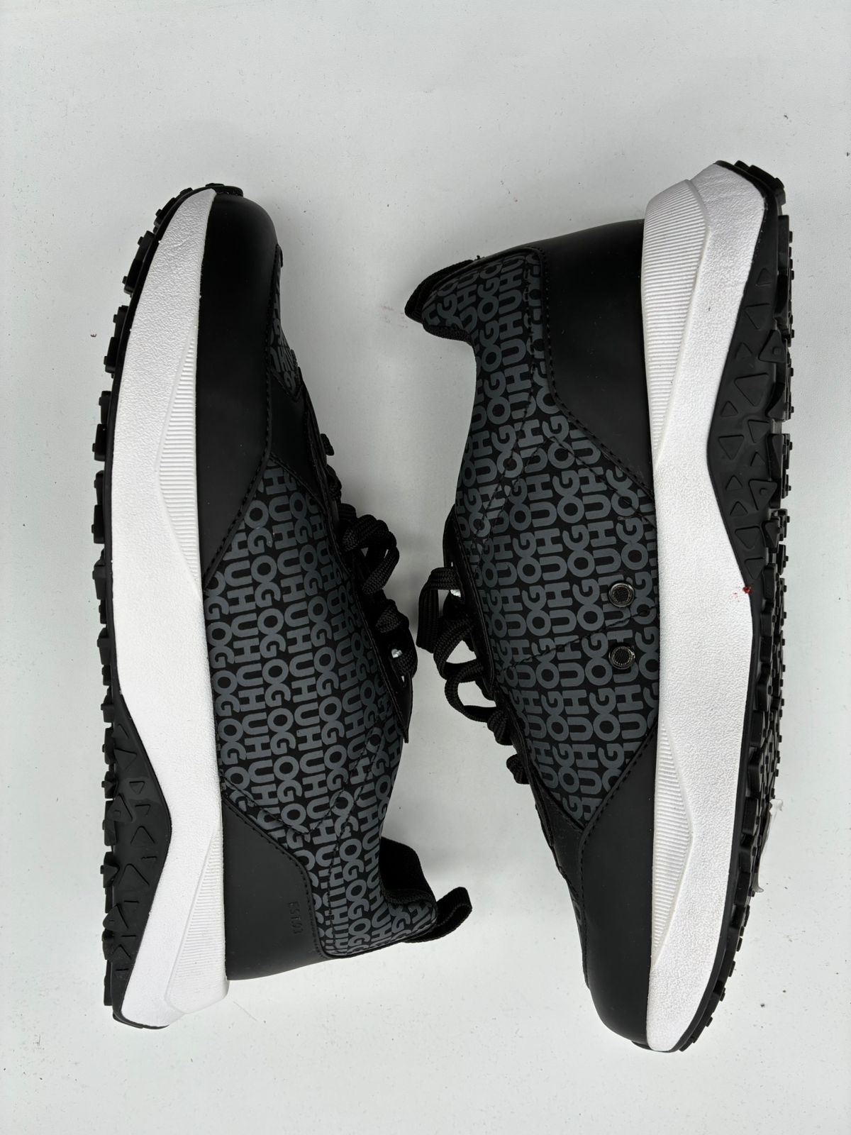 Hugo Boss Kane Runn mono2
