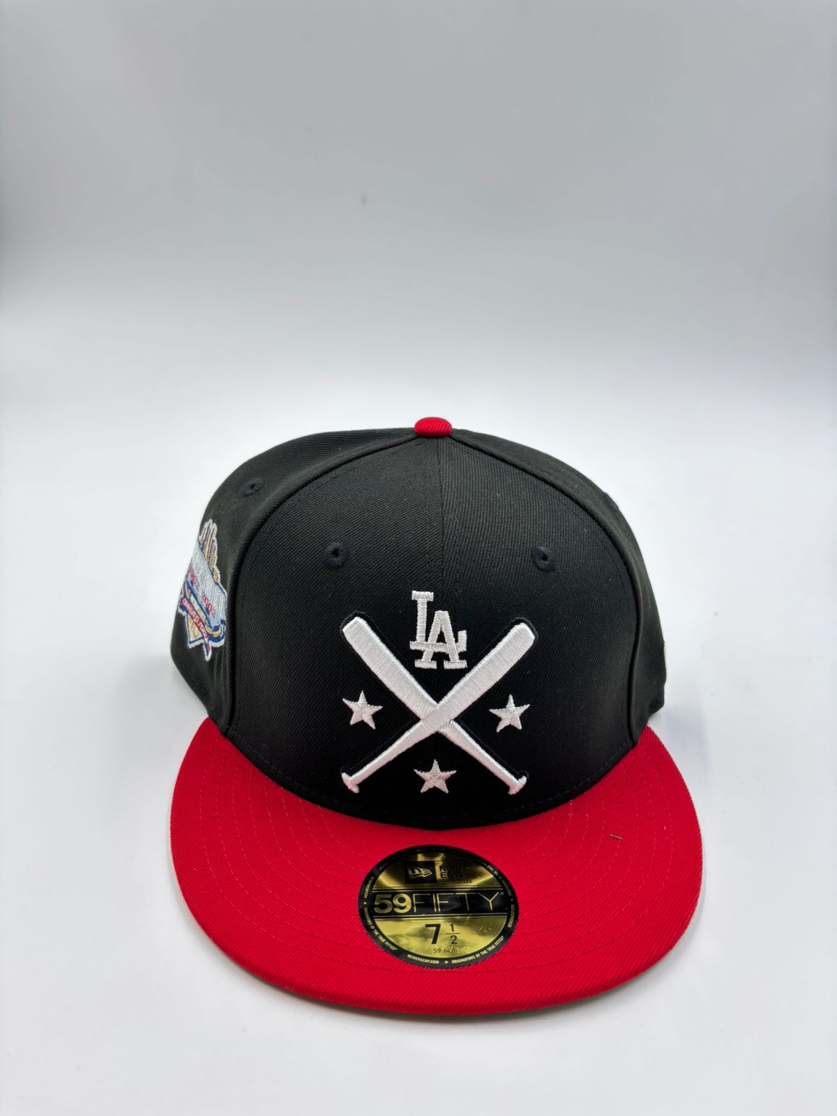 NEW ERA EDICION LA ESTRELLAS NEGRO ROJO