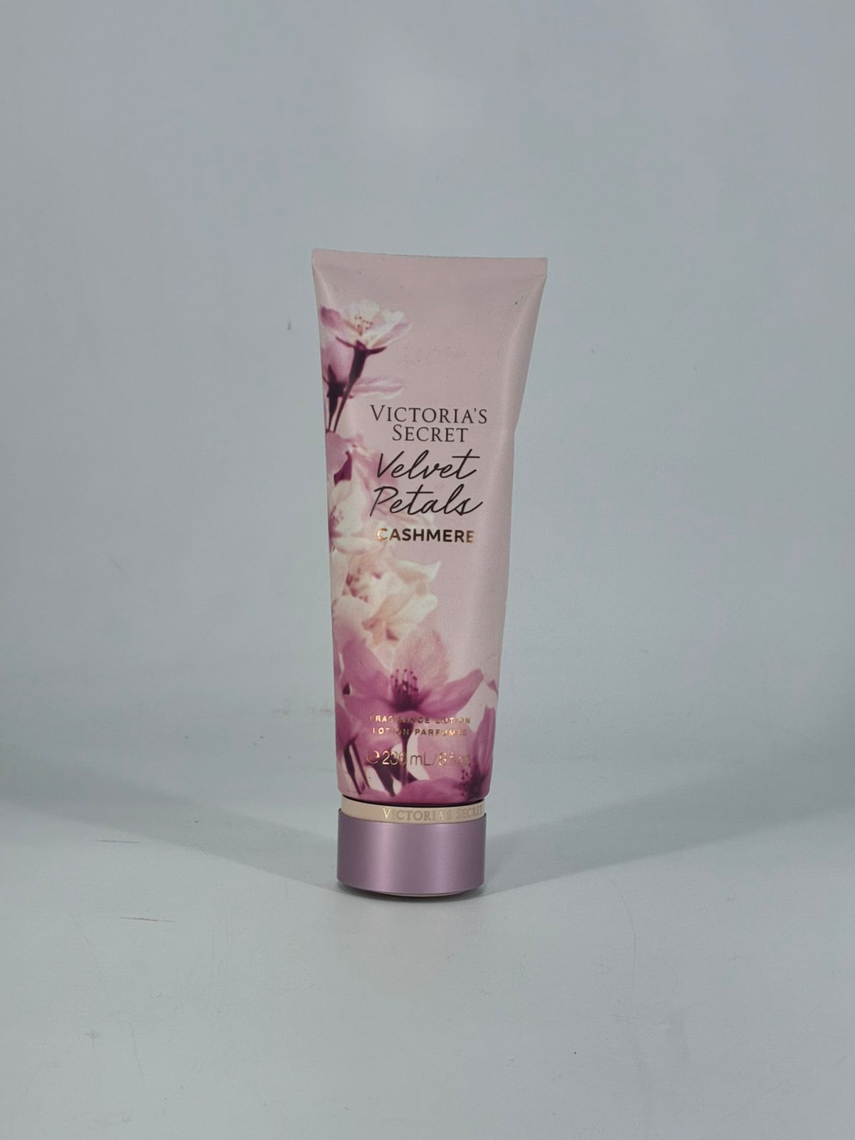 CREMA VICTORIA SECRET VELVET PETALS CASHMERE
