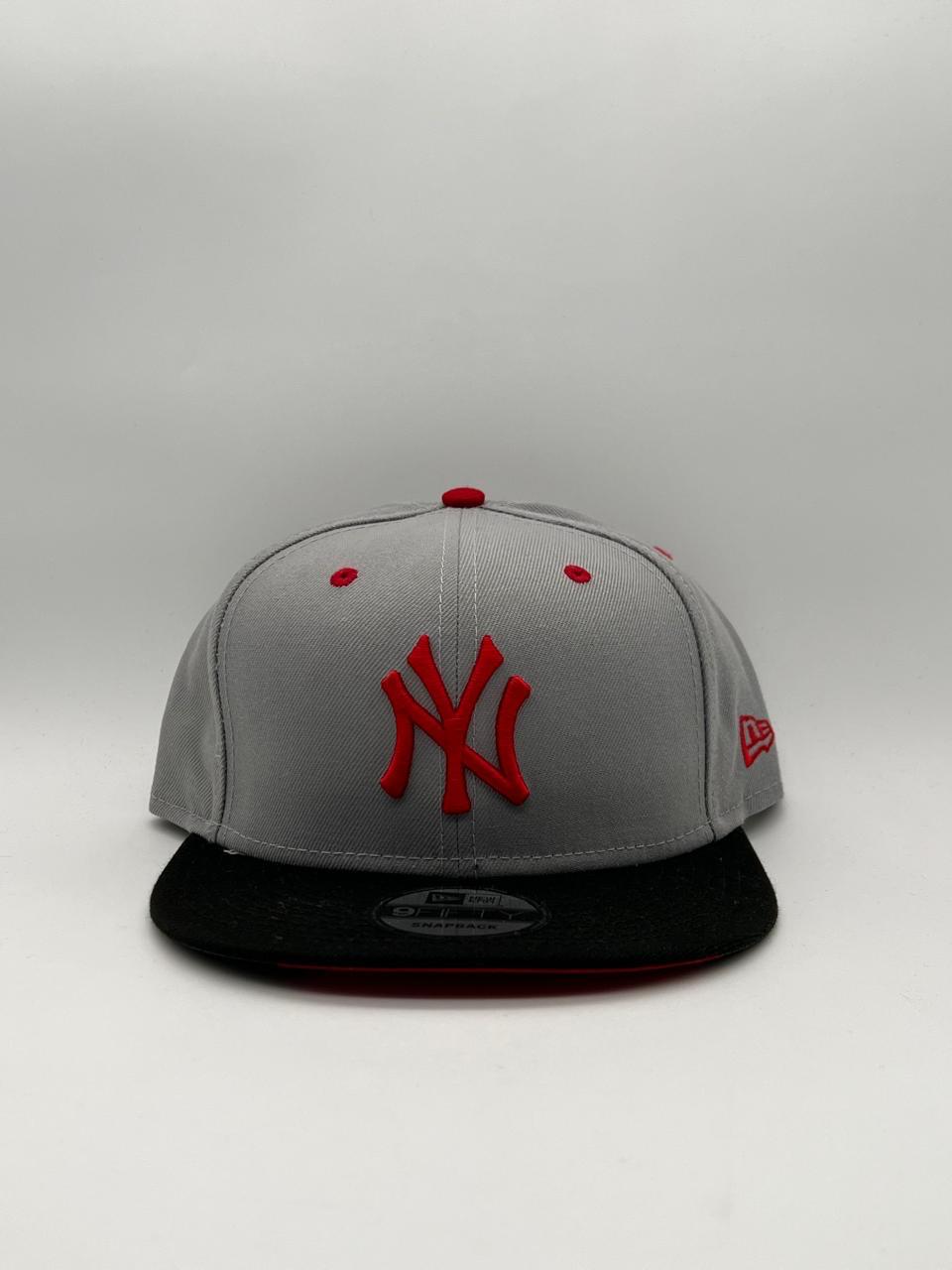 New era broche Yankees gris